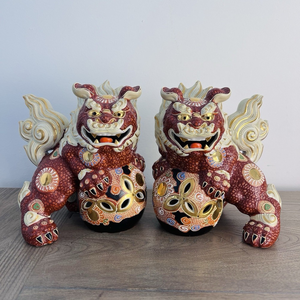 Vintage Japanese Shisa Foo Dog Pair Kutani Style Moriage Porcelain 7.75"